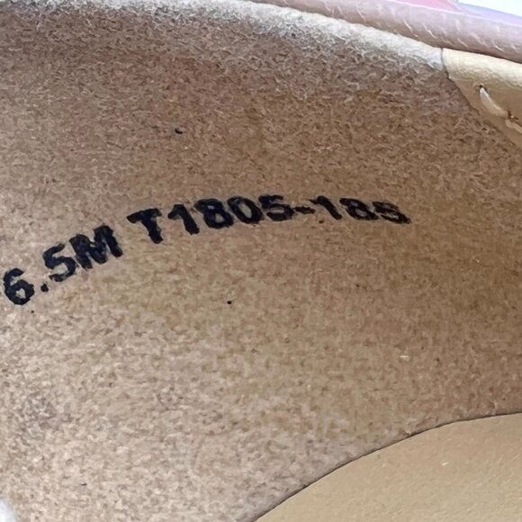 Trotters Womens Size 6.5 Beige‎ Nude Tan Leather Kitten Heels Pumps Shoes - Picture 14 of 14